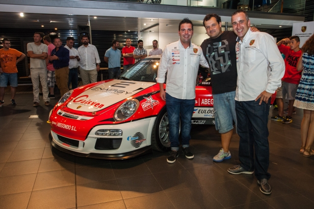 019 presentacin porsche 2010 ares racing 051